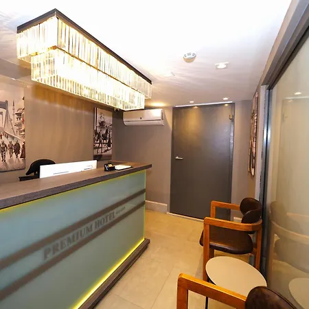 Hotel Premium Old 3*