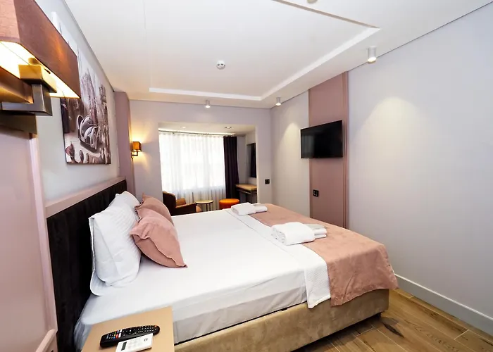 Premium Old Istanboel