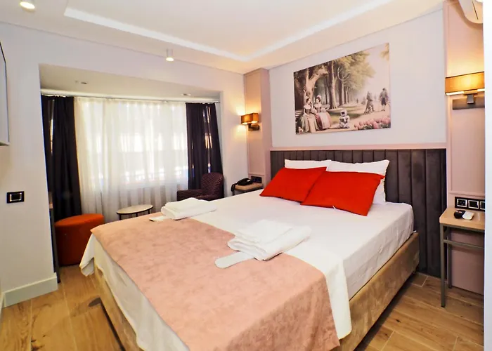 Premium Old Hotel 3*