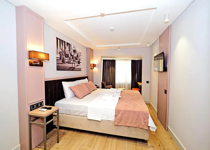 Premium Old Istanboel