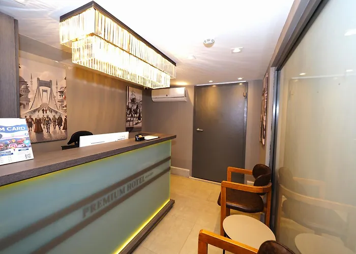 Hotel Premium Old 3*